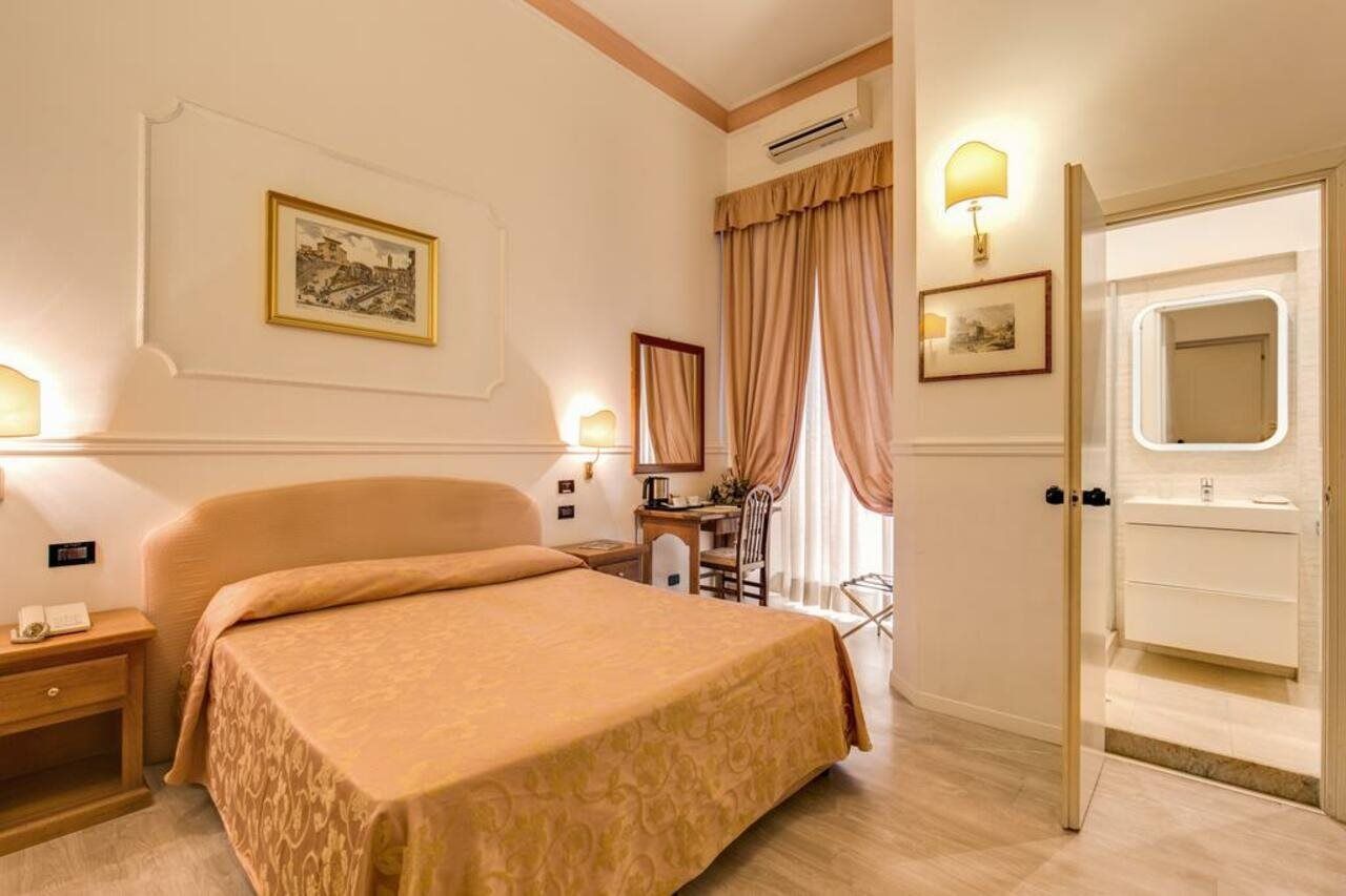 Hotel Martini Casavatore Luaran gambar